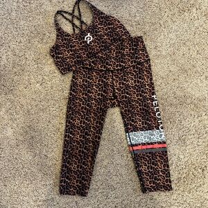 WITH Women’s Peloton Cheetah Set Bra Size L Leggings High Waist Capri Size M